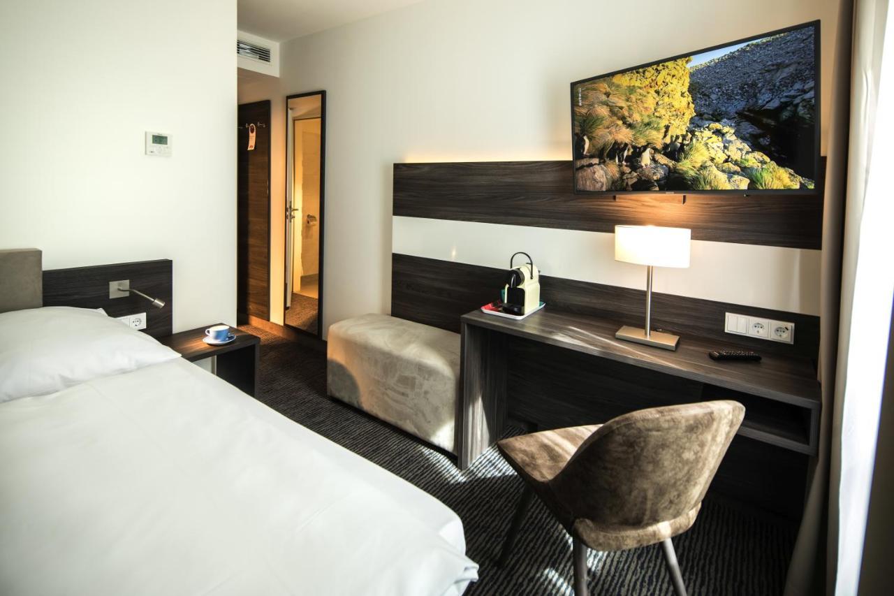 Hotel Suedstern มิวนิก ภายนอก รูปภาพ